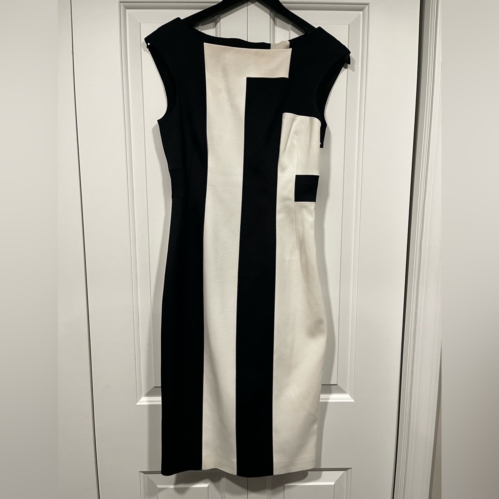 Chic Black and White Colorblock Dress